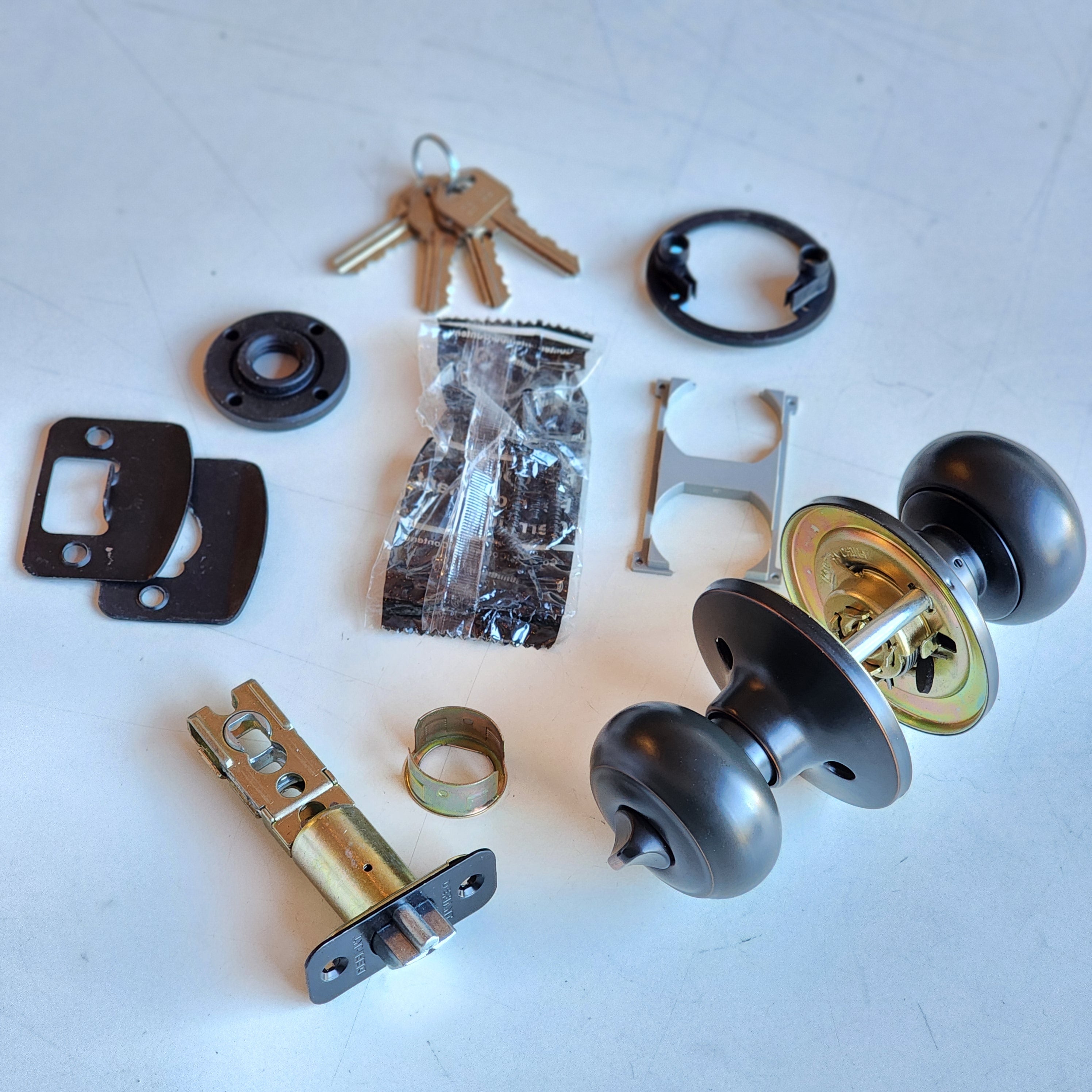 Hartford Aged Bronze Combo Pack with Single Cylinder Deadbolt (32BGX7D1B) Hartford Aged Bronze Combo Pack with Single Cylinder Deadbolt (32BGX7D1B)